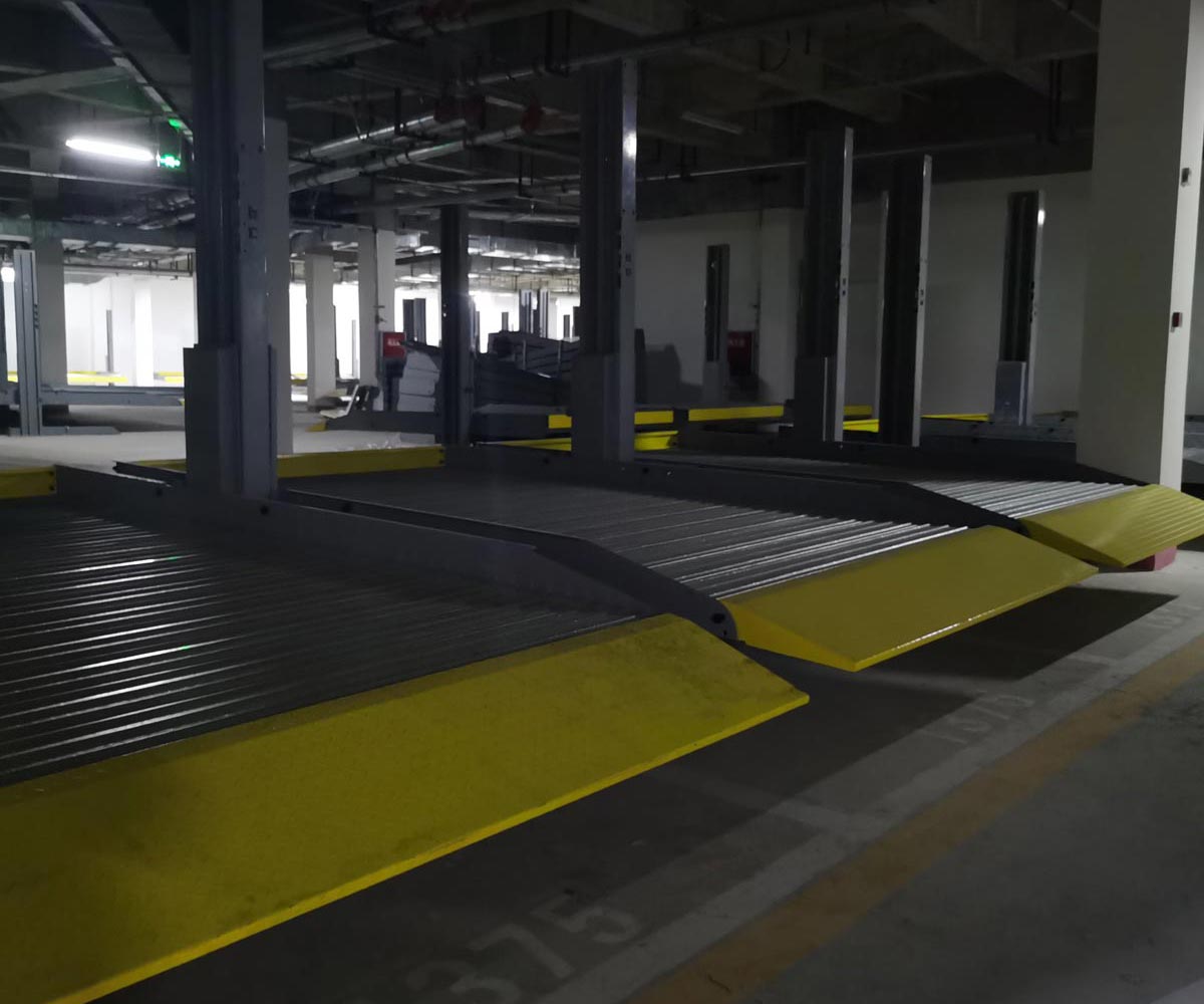 三層升降橫移機械榴莲视频APP在线观看場維保